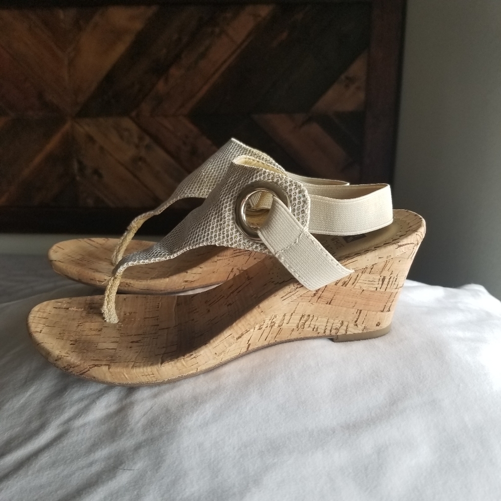 White Mountain wedge sandals